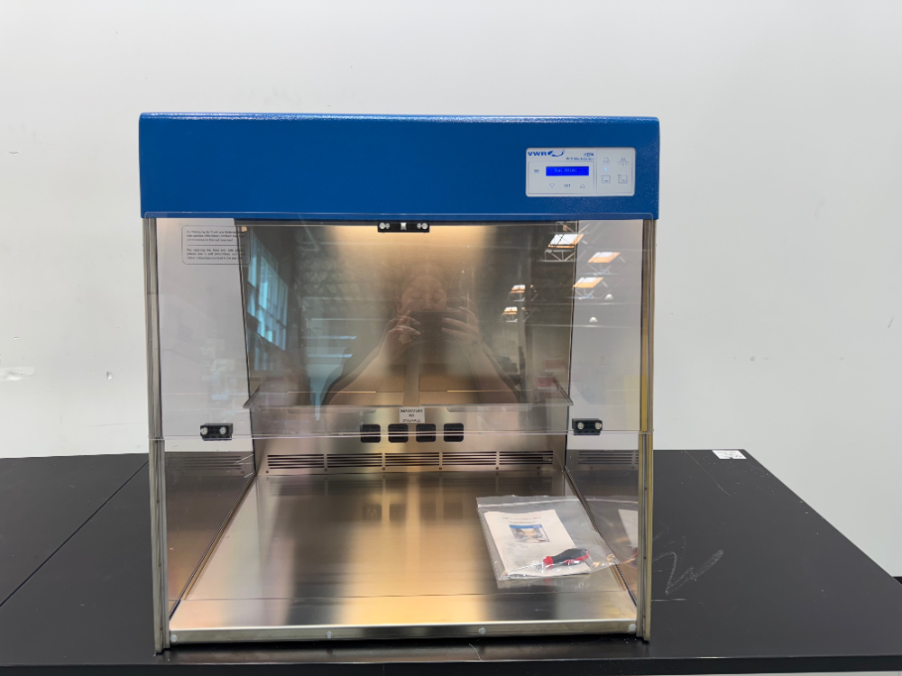 Image of VWR 3' PCR Workstation
